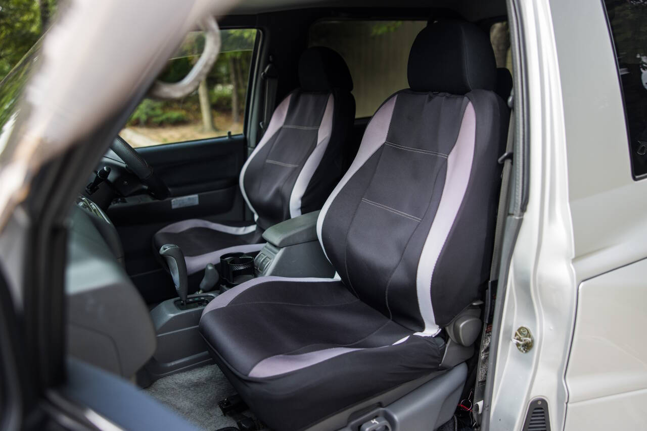1998 Mitsubishi n/a 42
