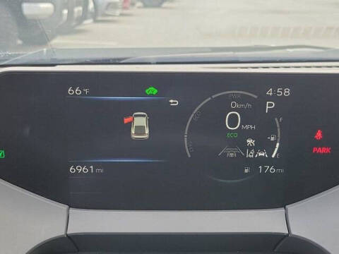 2024 Toyota Prius XLE