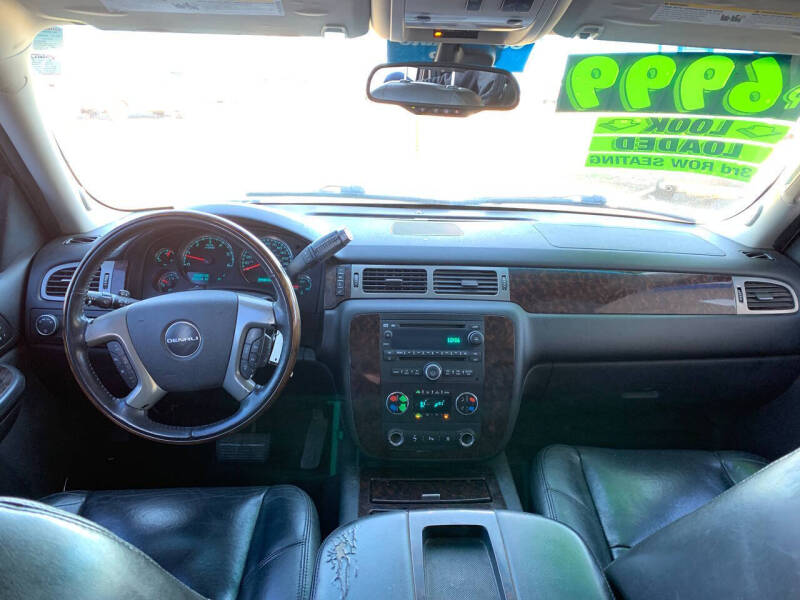 2009 GMC Yukon XL Denali