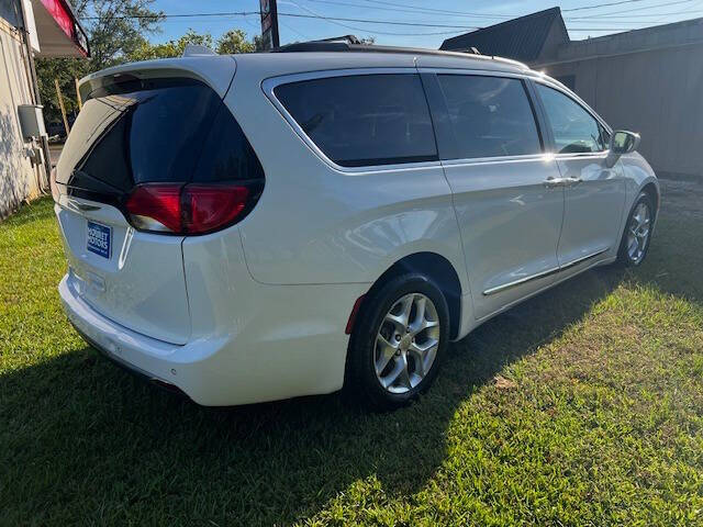 2017 Chrysler Pacifica Touring Plus