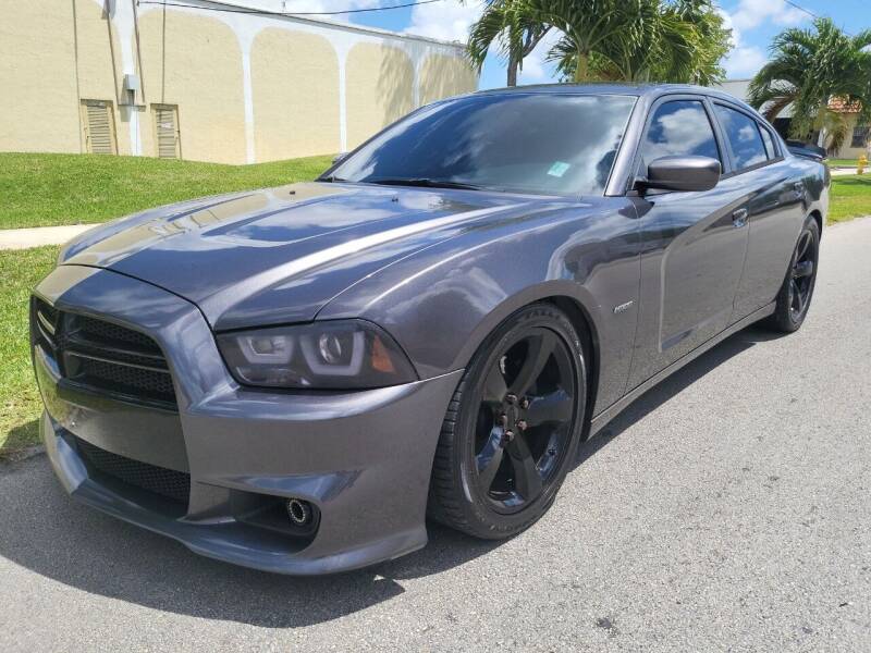 2013 Dodge Charger for sale at Maxicars Auto Sales in West Park FL