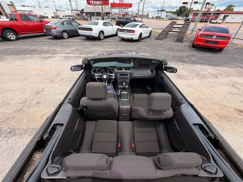 2014 Ford Mustang V6