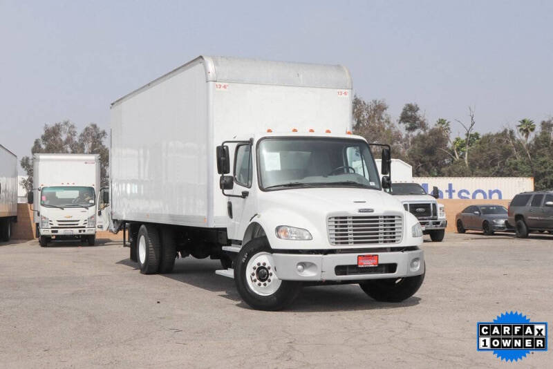 2018 Freightliner M2 106