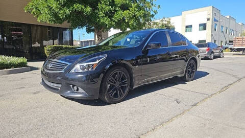 2015 Infiniti Q40