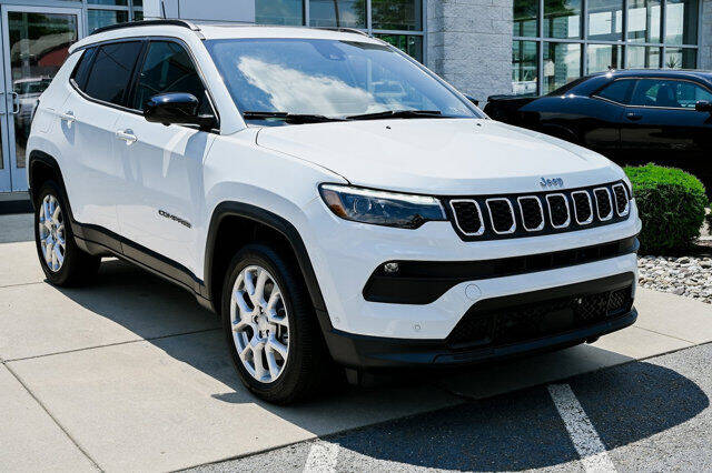 2024 Jeep Compass Latitude Lux