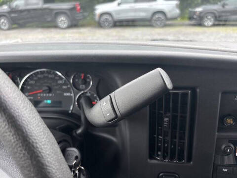 2025 Chevrolet Express 2500