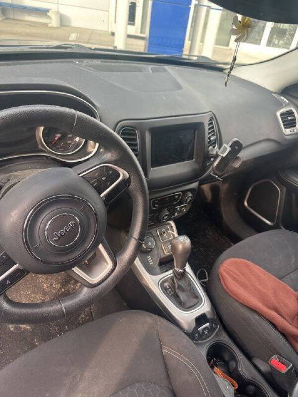 2018 Jeep Compass Sport