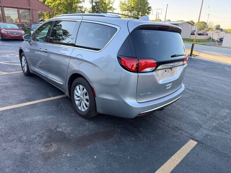 2018 Chrysler Pacifica Touring L