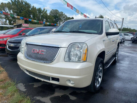 2010 GMC Yukon for sale at BEST AUTO SALES in Russellville AR