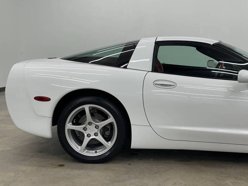 2004 Chevrolet Corvette
