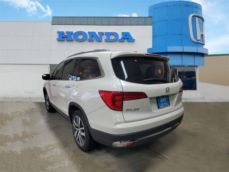 2018 Honda Pilot Elite