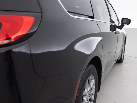 2021 Chrysler Pacifica Touring