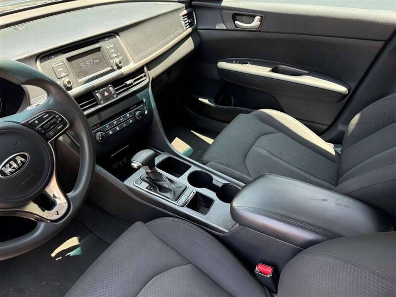 2017 Kia Optima LX