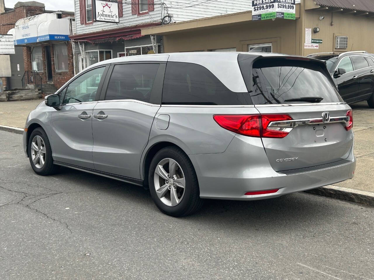 2018 Honda Odyssey for sale at Metro Mike Trading & Cycles in Menands, NY