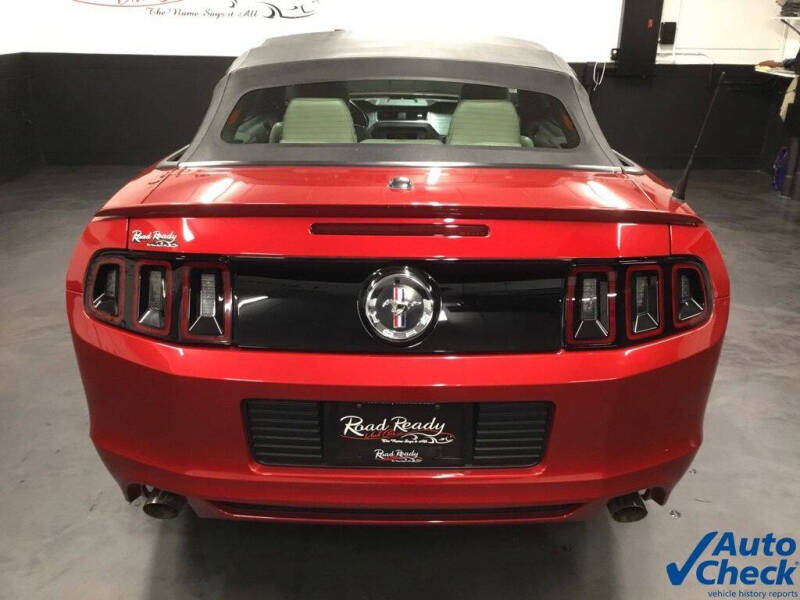 2013 Ford Mustang V6 Premium