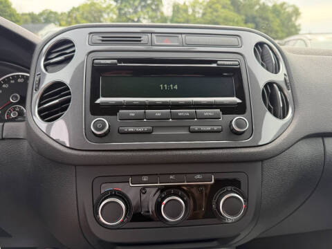 2012 Volkswagen Tiguan SE 4Motion