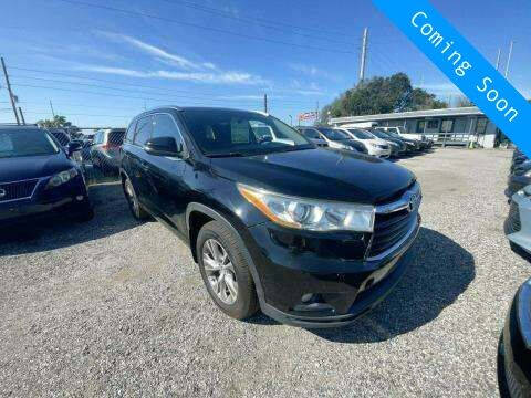 2014 Toyota Highlander for sale at INDY AUTO MAN in Indianapolis IN