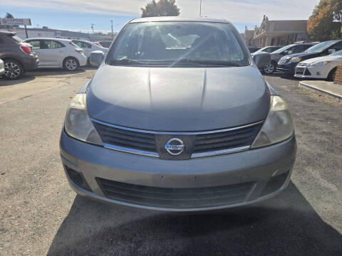 2009 Nissan Versa 1.8 SL
