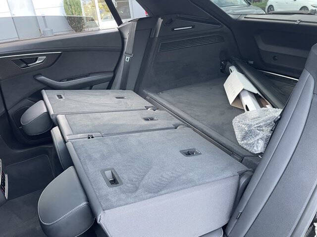 2023 Audi SQ8 4.0T quattro Prestige