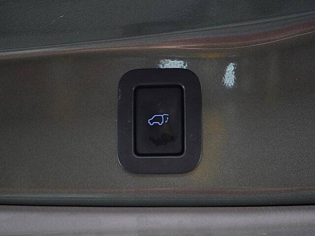 2017 Toyota Highlander LE Plus