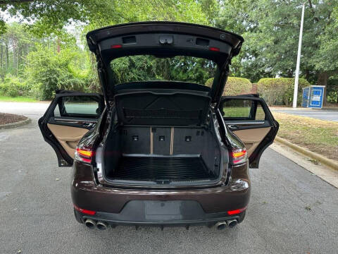 2020 Porsche Macan S