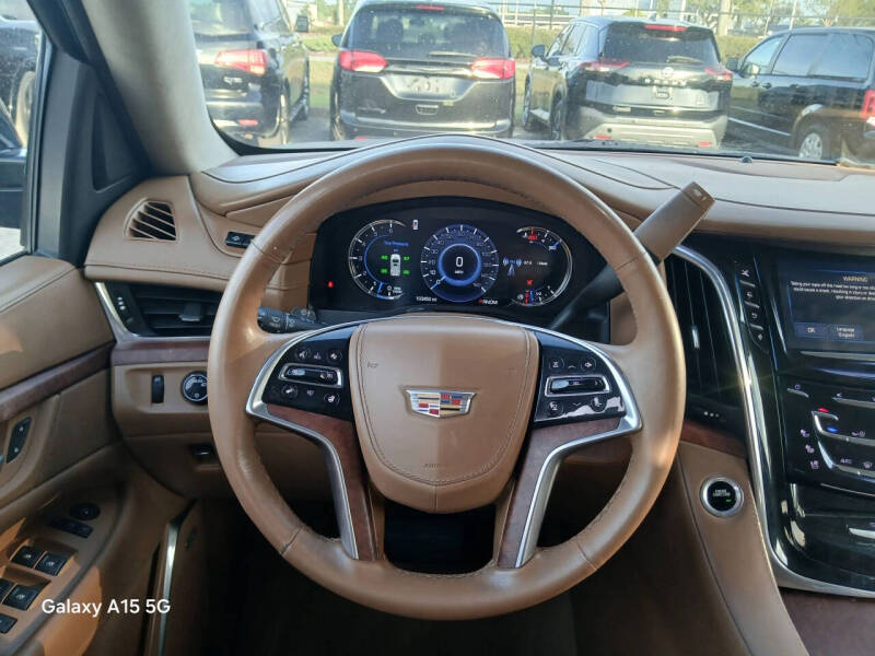 2016 Cadillac Escalade Platinum
