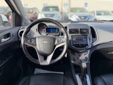 2016 Chevrolet Sonic LTZ Auto