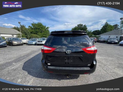 2015 Toyota Sienna