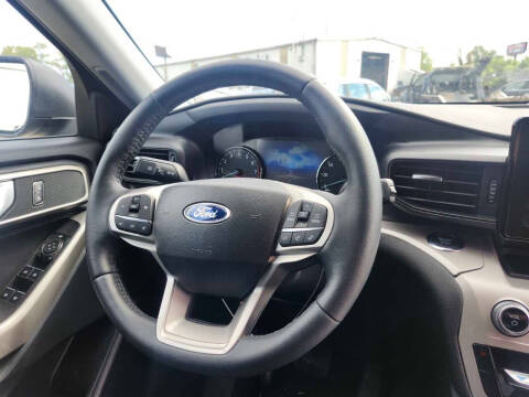 2024 Ford Explorer XLT