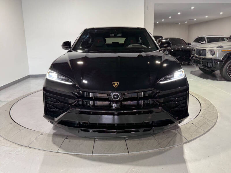2025 Lamborghini Urus SE