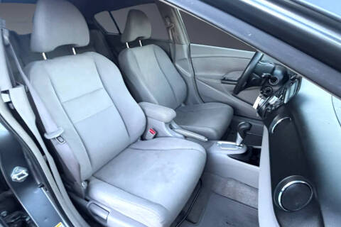 2012 Honda Insight LX