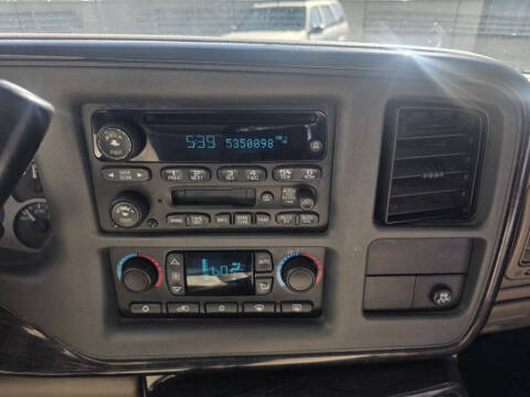 2004 GMC Yukon XL Denali