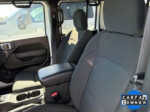 2023 Jeep Gladiator Willys