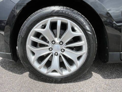 2015 Ford Taurus Limited