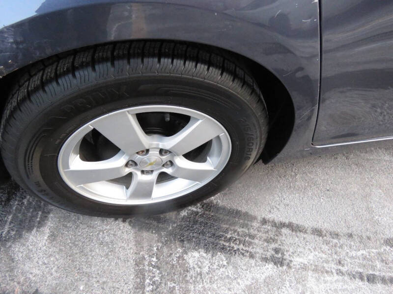 2014 Chevrolet Cruze LS Manual