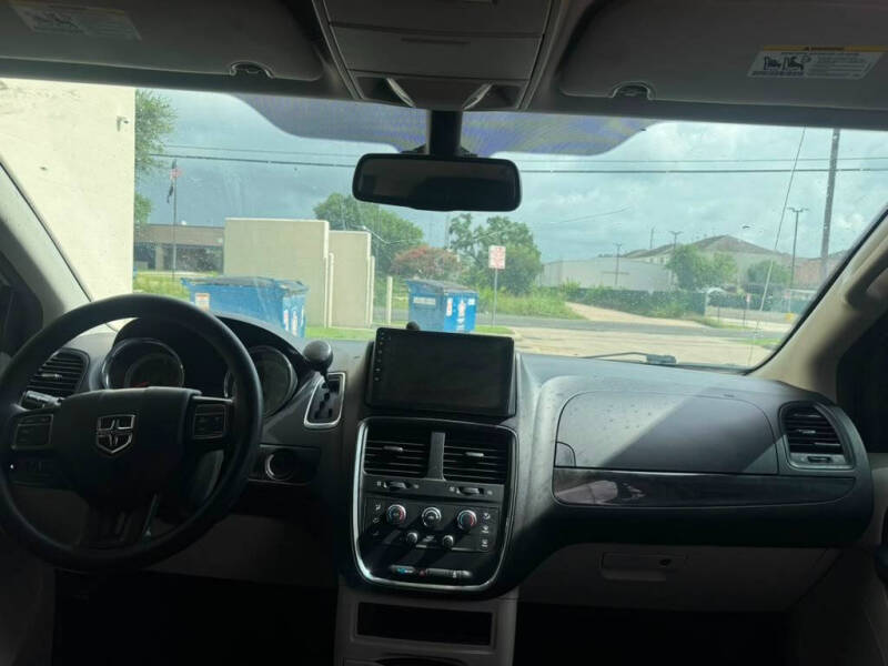 2019 Dodge Grand Caravan SE Plus