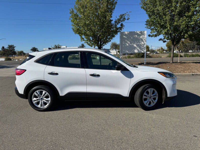 2020 Ford Escape S