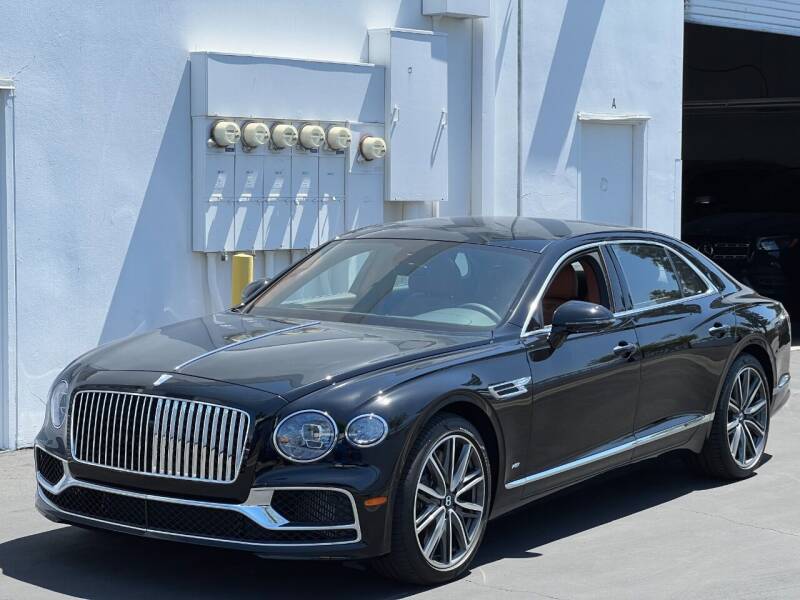 2022 Bentley Flying Spur for sale at Corsa Exotics Inc in Montebello CA