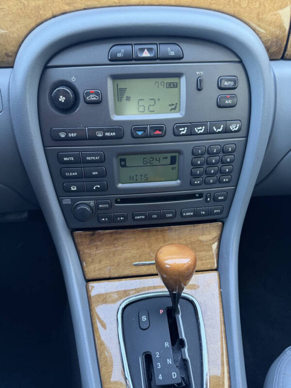 2004 Jaguar X-Type 3.0