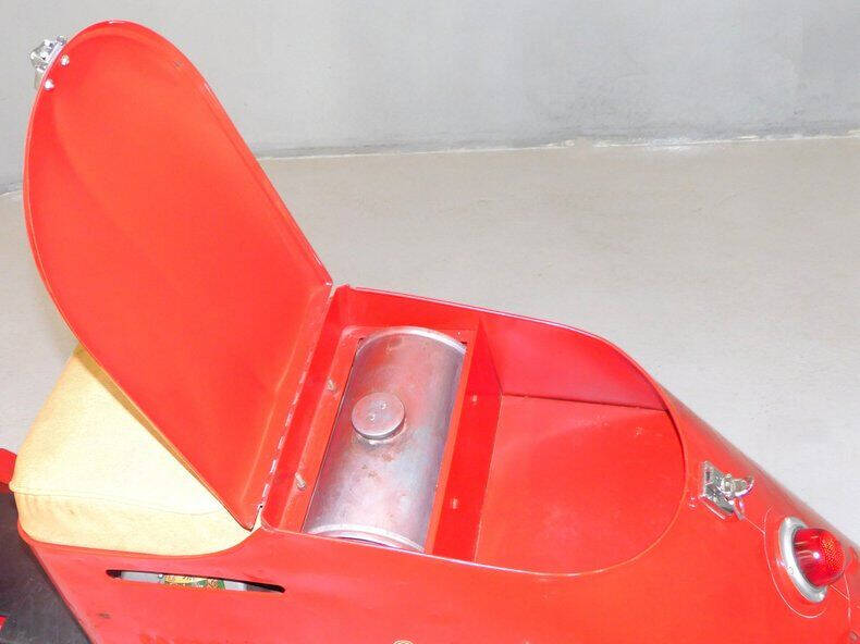 1949 Cushman Model 64