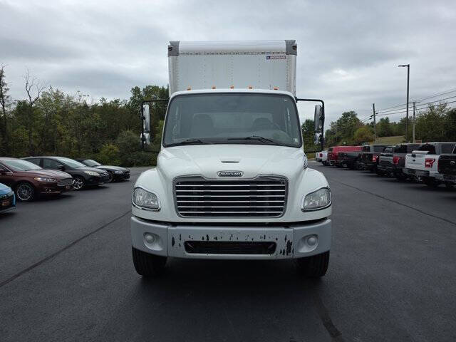 2015 Freightliner M2 106