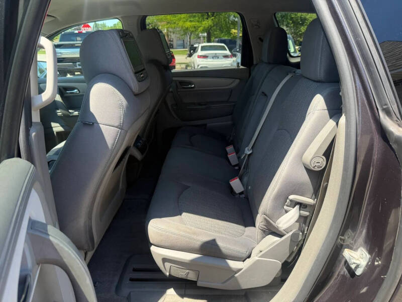 2017 Chevrolet Traverse LS