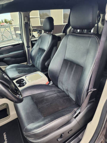 2016 Dodge Grand Caravan SXT