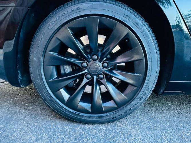 2017 Tesla Model S 75