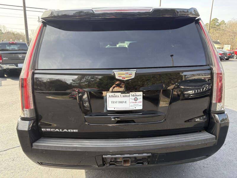 2017 Cadillac Escalade ESV Luxury