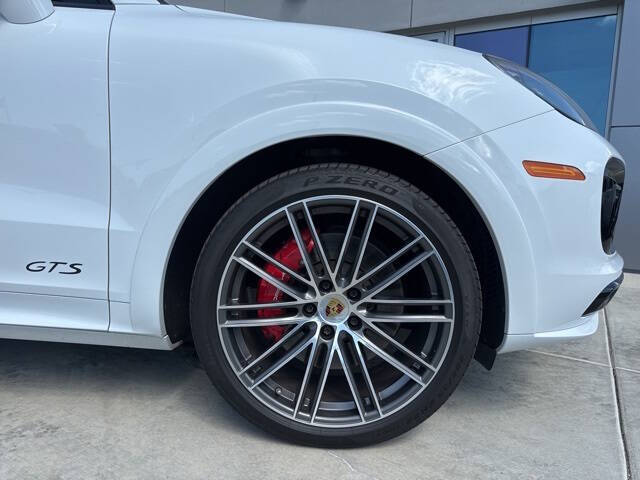 2023 Porsche Cayenne GTS Coupe