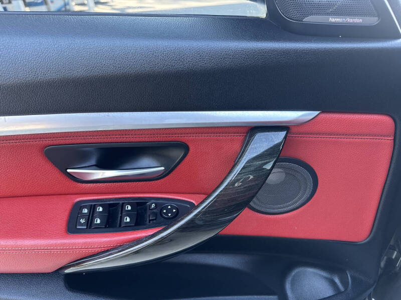 2016 BMW 3 Series 328i xDrive Gran Turismo