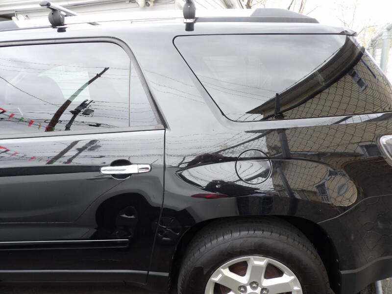 2016 GMC Acadia SLE-2