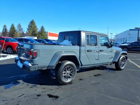 2024 Jeep Gladiator Sport