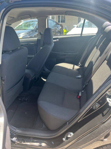 2017 Mitsubishi Lancer ES